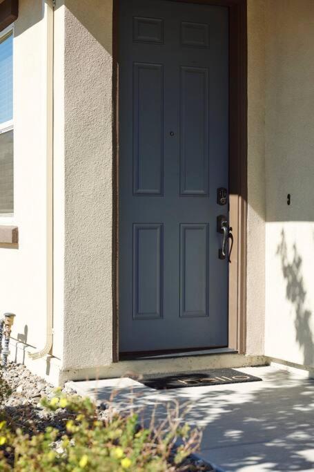 New Upscale House, Tahoe 30-Min W/ Cal King Reno Exterior foto